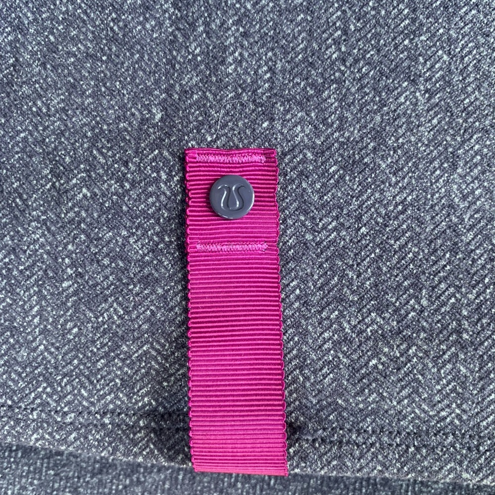 Lululemon Vinyasa Scarf/wrap - Picture 5 of 7